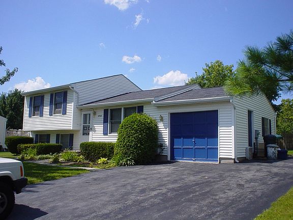 2nd image of 4768 Summerhurst Dr