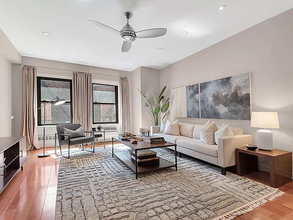 2nd image of 250 W 27th St