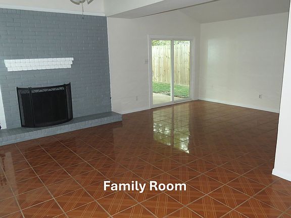 3rd image of 3115 Southern Hills Dr