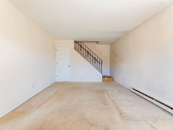 4th image of 125 Willows Edge Ct APT C