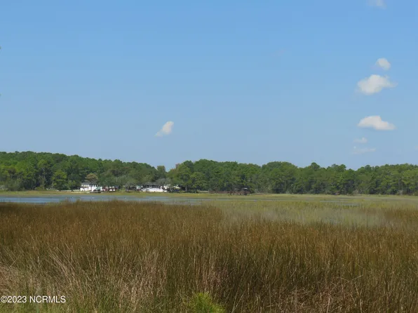 1870 N Tanglewood Drive SW, Supply, NC 28462