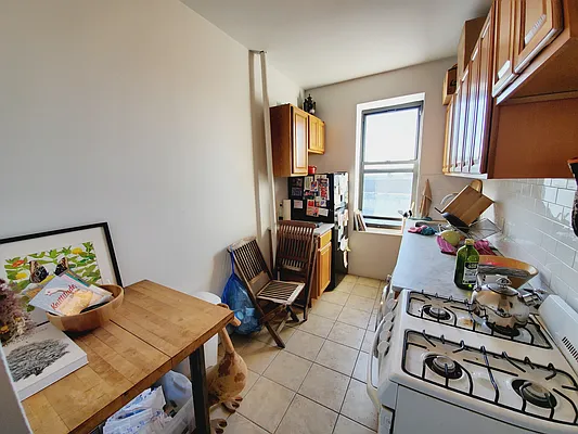 Rented by Compass | media 14