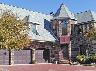 35 Bayhill Dr, Lincoln, IL 62656