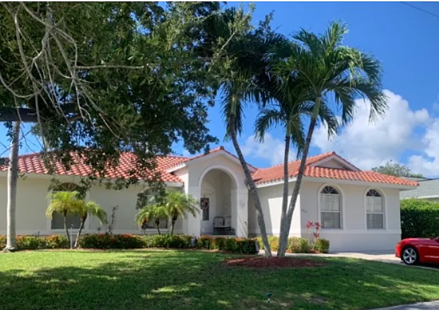 Building Photo - 1833 N Bahama Ave
