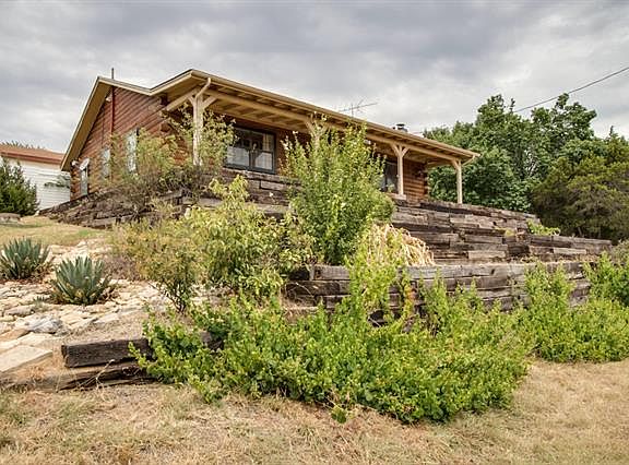2nd image of 2710 Creek Dr