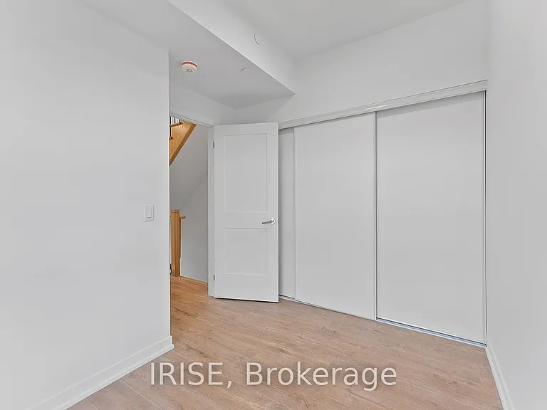 485 Logan Ave S #310 — Photo 37