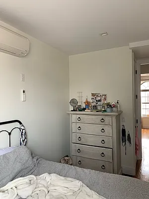 Rented by Greenrock Management | media 31