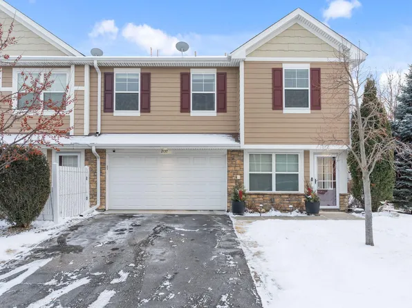 2137 Cedar Grove Trl, Eagan, MN 55122