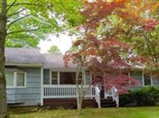 2 Lowell Rd, Mashpee, MA 02649