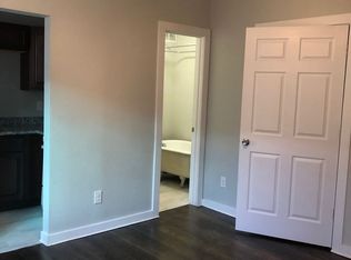 1630 Penn St APT 15, Denver, CO 80203