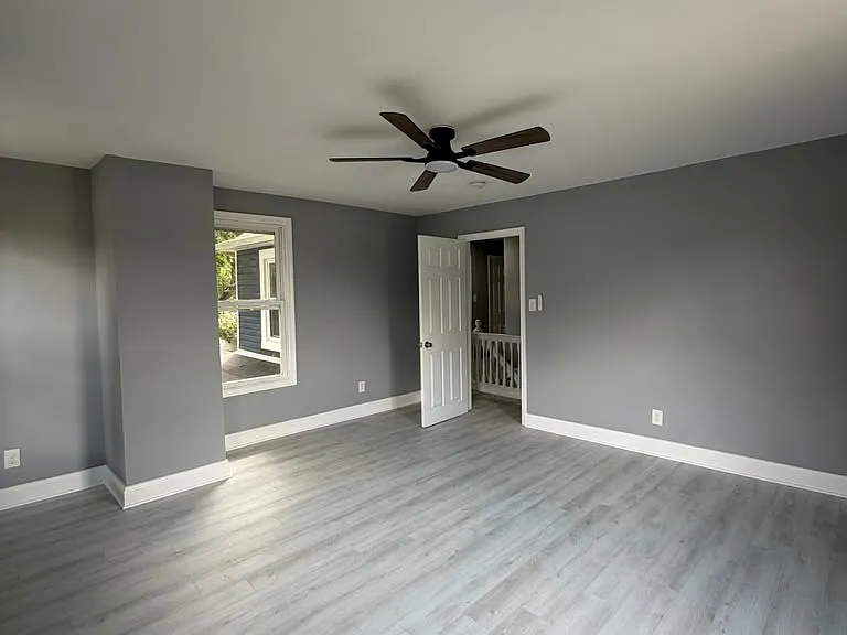 333 Washburn Ave — Photo 32