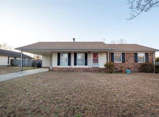 5812 Valhalla Ct, Fayetteville, NC 28304