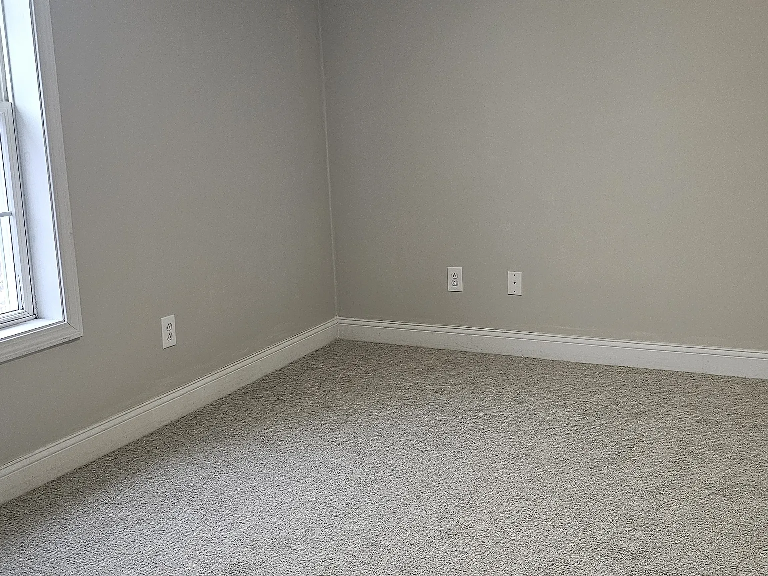 1289 Stafford Rd — Photo 3