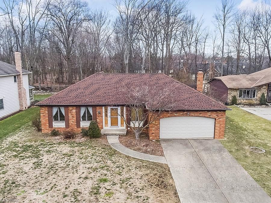 1st image of 3324 Balsam Dr