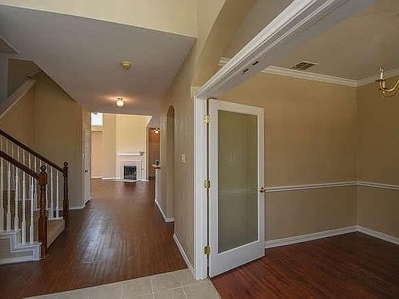3rd image of 3116 Cedardale Dr