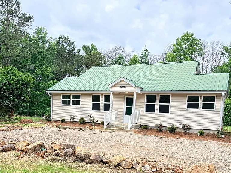 3406 Holly Springs Rd — Photo 1