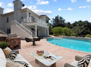 238 Lake Sherwood Dr, Thousand Oaks, CA 91361