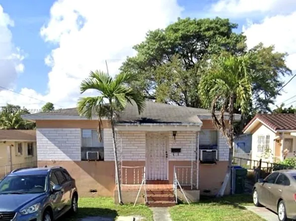 330 NW 23rd Ct, Miami, FL 33125