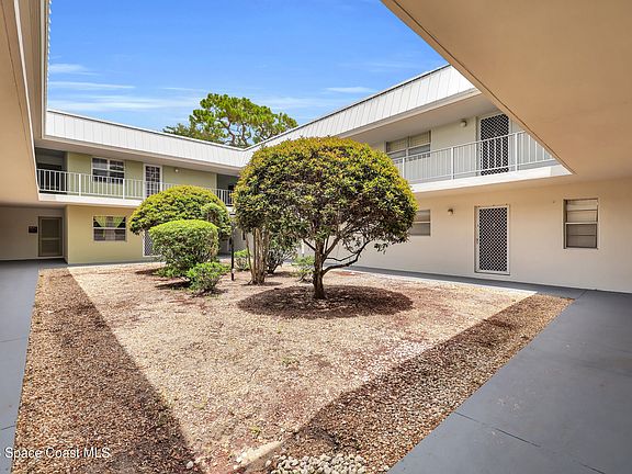 2nd image of 2302 Sunrise Blvd #209