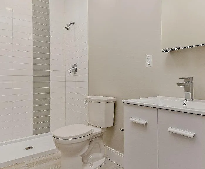 147 Boston St #1 — Photo 4