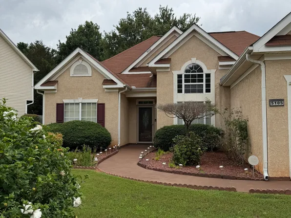 5105 Yellow Pine Dr, McDonough, GA 30252