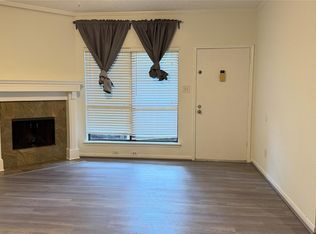 5711 Sugar Hill Dr APT 39, Houston, TX 77057