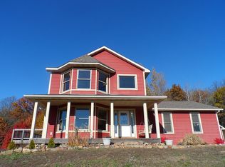 N6088 1000th St, Ellsworth, WI 54011