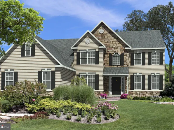 830 N Wales Rd, Blue Bell, PA 19422