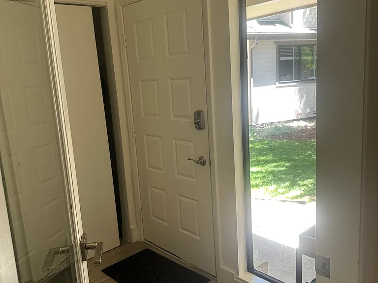 4647 Burgundy Ln #2-4 — Photo 21