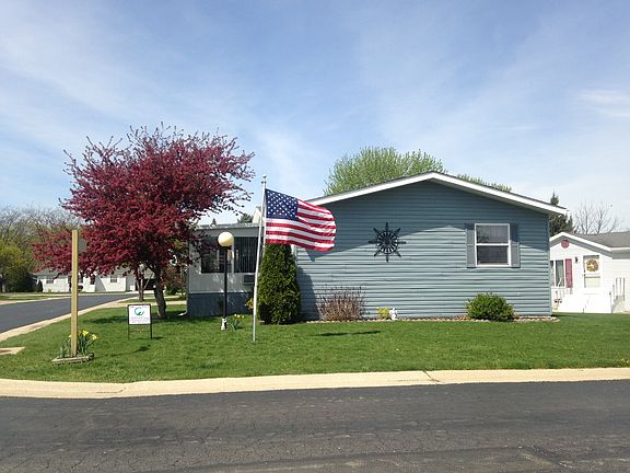 3rd image of 3701 E Wood Ct