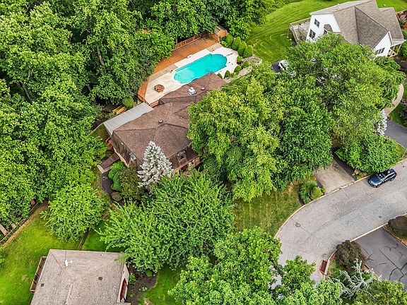 5th image of 11 S Kings Oak Ln