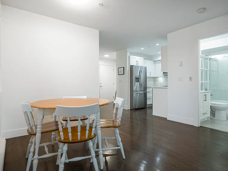 1990 Westminster Ave #205 — Photo 27