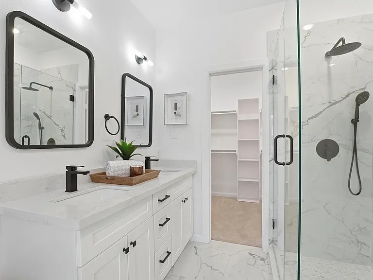 866 Rachel St #D — Photo 6