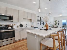 Skyline Peaks Apartments