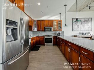 350 N Main St, Royal Oak, MI 48067