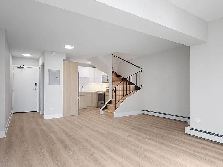 The Duplex Tower — Photo 46