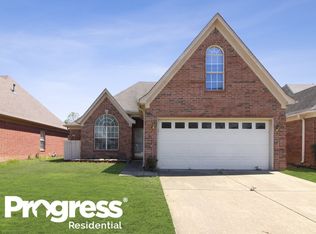 8226 Regal Bend Dr, Olive Branch, MS 38654