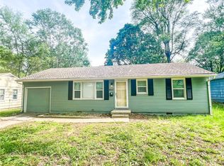 9117 E 73rd St, Raytown, MO 64133