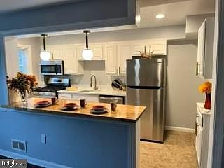 4th image of 1107 Cooks Ln