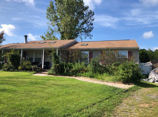 13 Renee Dr, Egg Harbor Township, NJ 08234