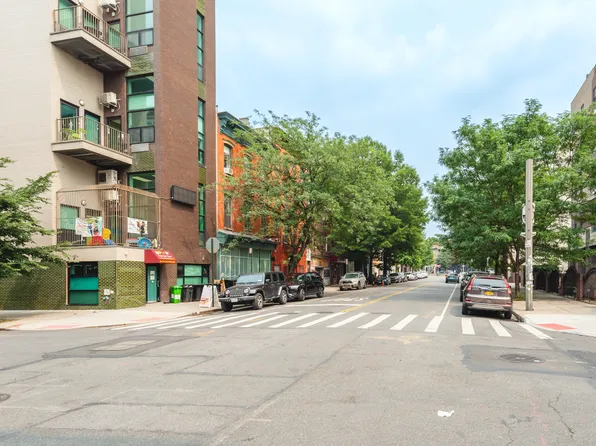 445 Grand Street image 8 of 28