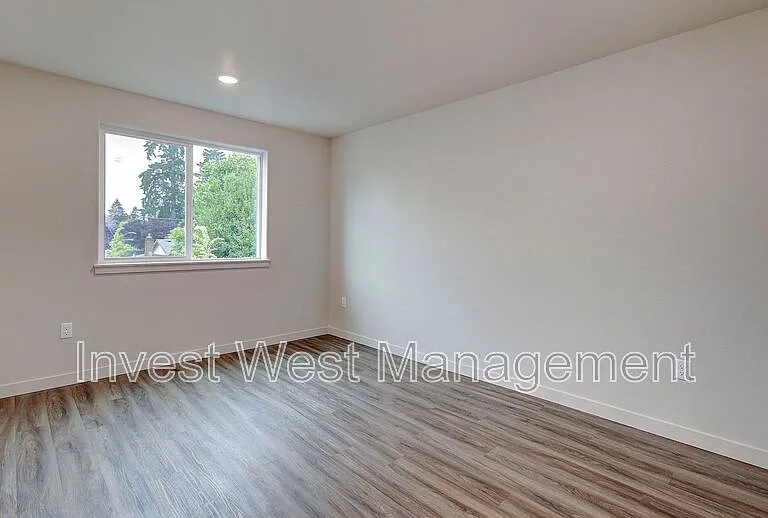 404 NE 117th Ave #101 — Photo 22