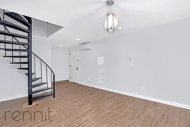 Rented by Rennit Inc.