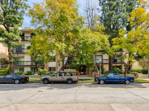 440 Veteran Ave APT 403, Los Angeles, CA 90024