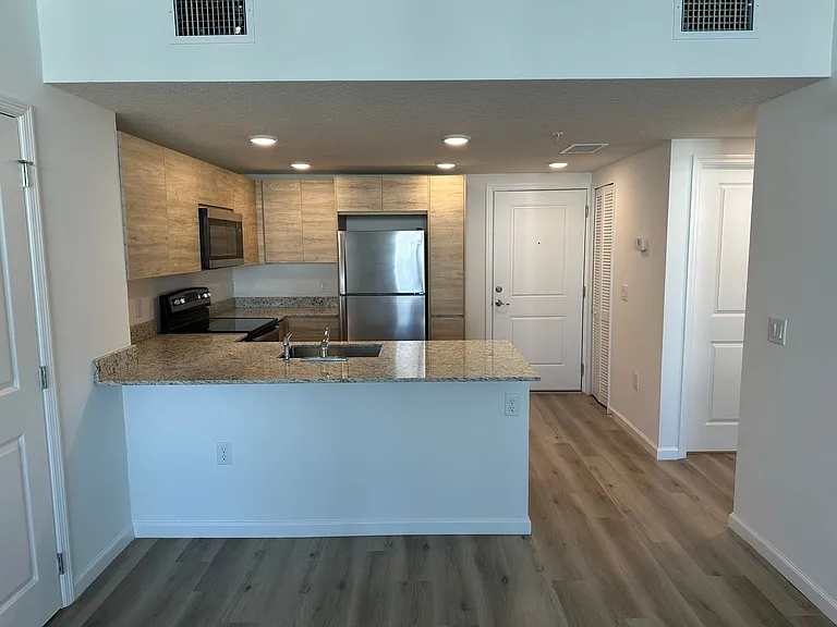 1220 Southstation Pl #2-311 — Photo 3