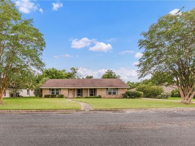 2100 Langford St, College Station, TX, 77840