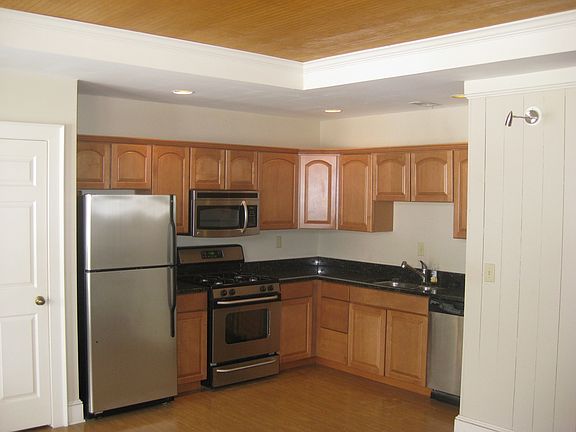 COMPACT KITCHEN