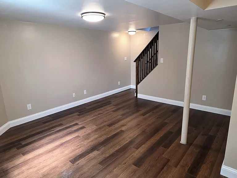 1113 Wareman Ave — Photo 11