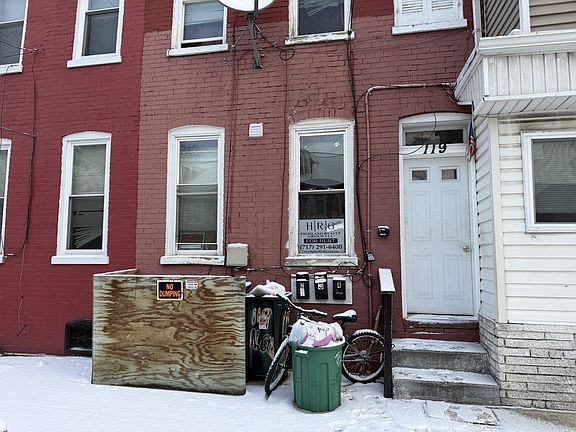 2nd image of 119 N 6th St APT 3