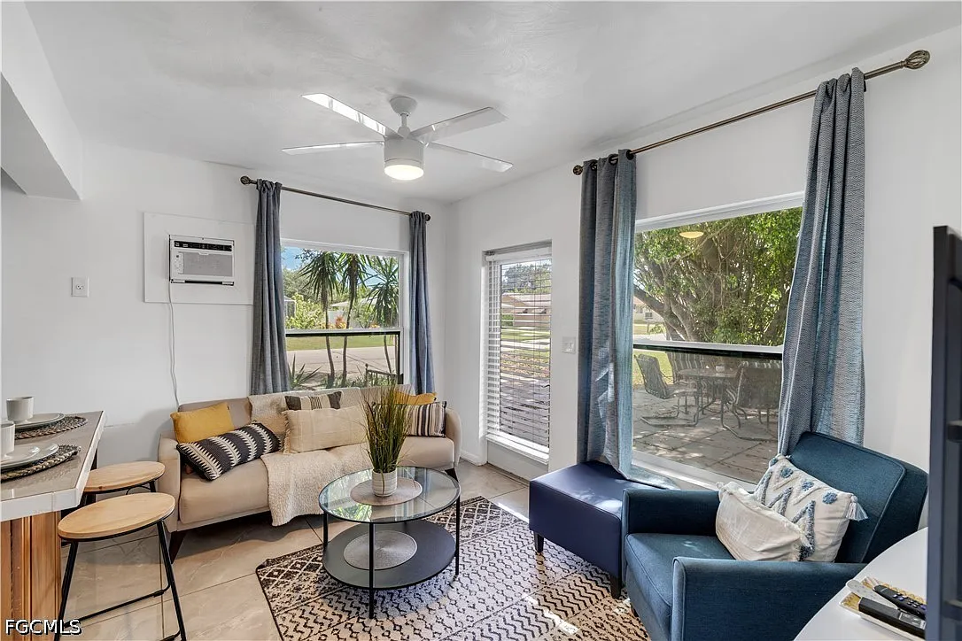 1 bed, 1.0 bath, 430 sqft, $1,395 — Photo 3